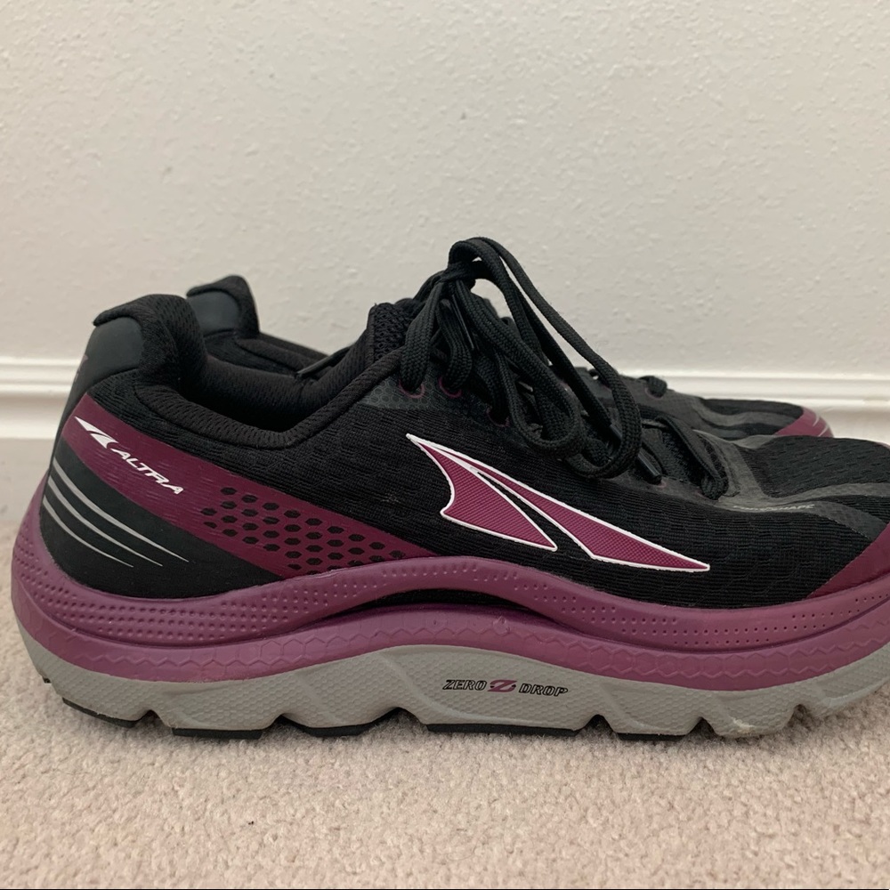 Altra running shoes. Size 9. Paradigm 2.0. Zero Drop. Worn once! Paid $110.